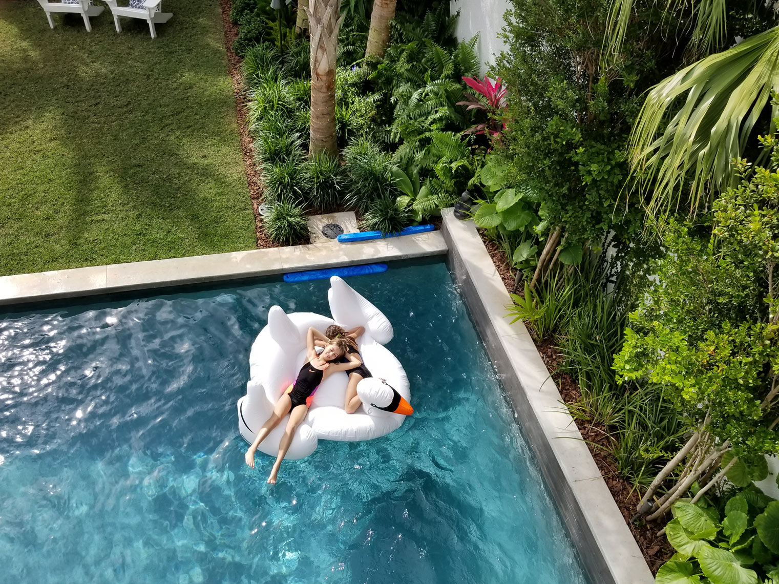 BahmaPoolSmallWebRes